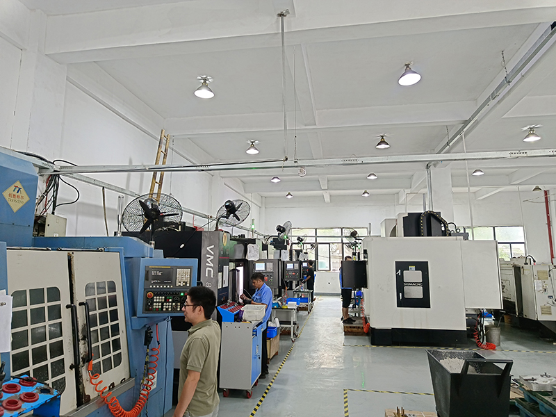 久（jiǔ）茸車間展示